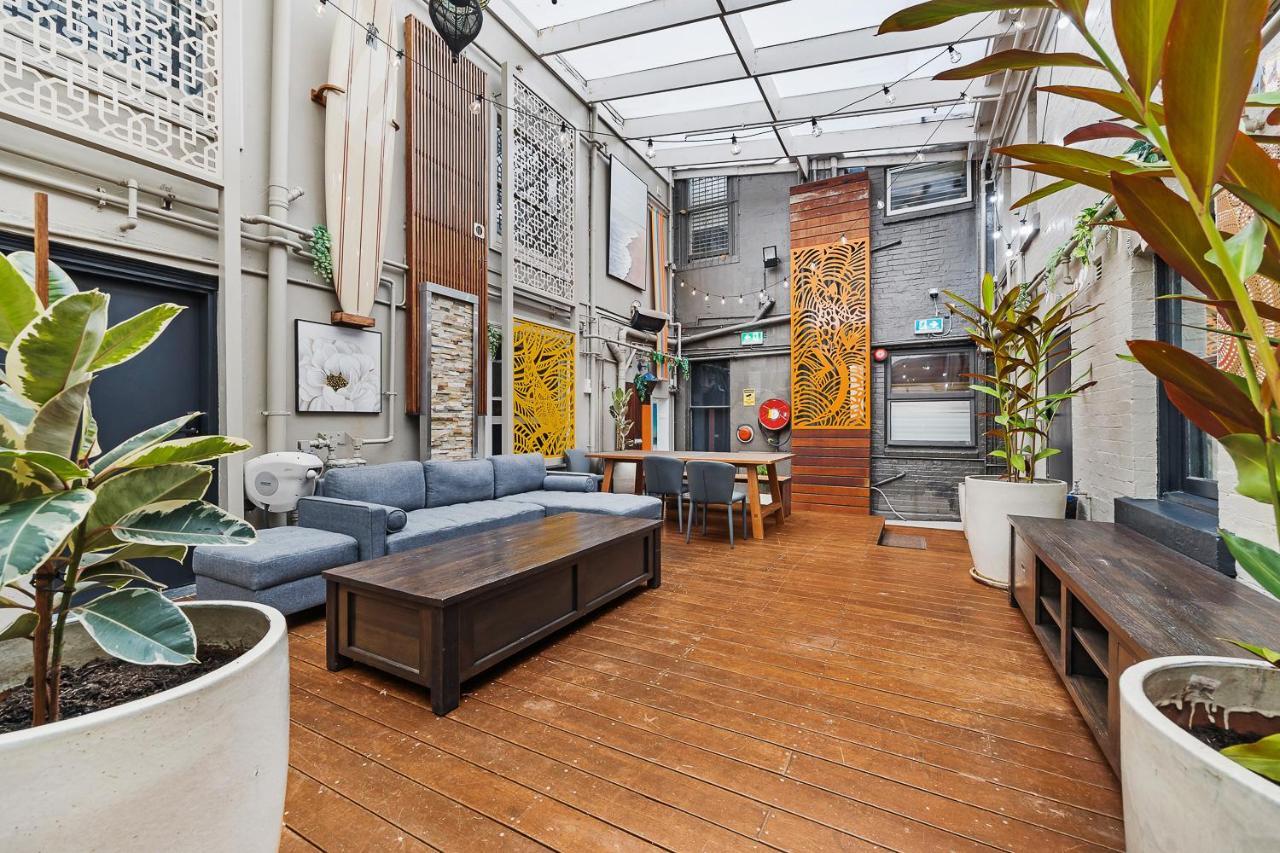 Хостел London Plane Backpackers Сідней Екстер'єр фото
